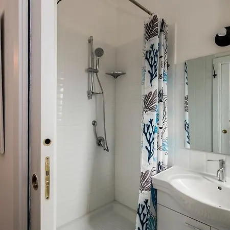 Cozy Penthouse In The Historic Center Of Apartment Naples
