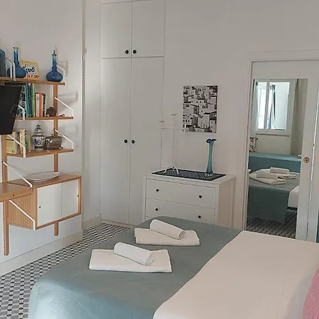 Apartment Cozy Penthouse In The Historic Center Of Naples