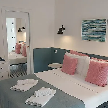 Cozy Penthouse In The Historic Center Of Apartamento Nápoles